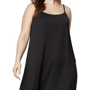 32 Degrees Black Spaghetti strap Dress. Moisture wicking. NWT. SZ M.